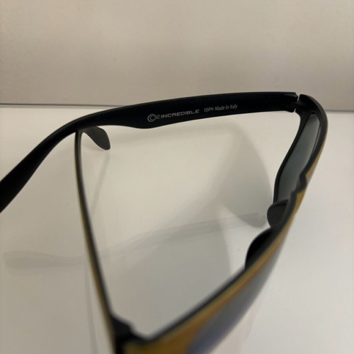 Incredible sunglasses used, durable, foldable 180 degrees
