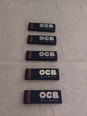OCB Ultimate rolling papers new, pack of 5