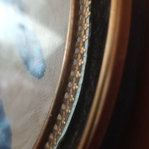 Vintage oval embroidery frame