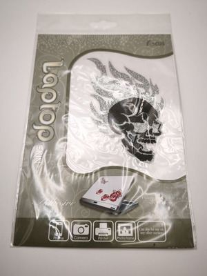 Laptop skin focus adhesive νεκροκεφαλή καινούργιο