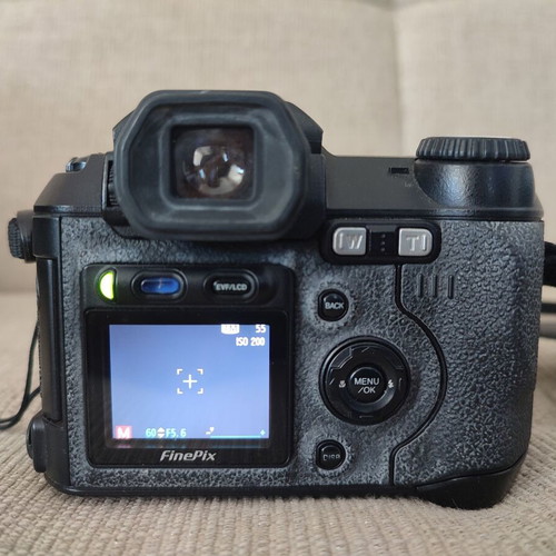 Fujifilm Finepix S5000 camera used with adapter ring and 64MB xD card