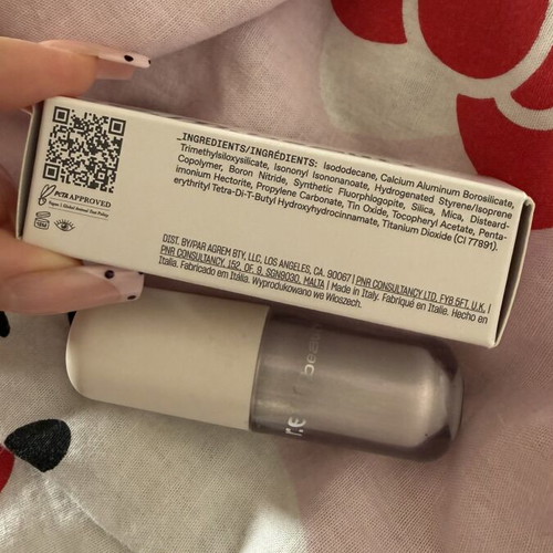 R.e.m. Beauty Starlet Lustrous Liquid Eyeshadow Labcoat new, 4 ml