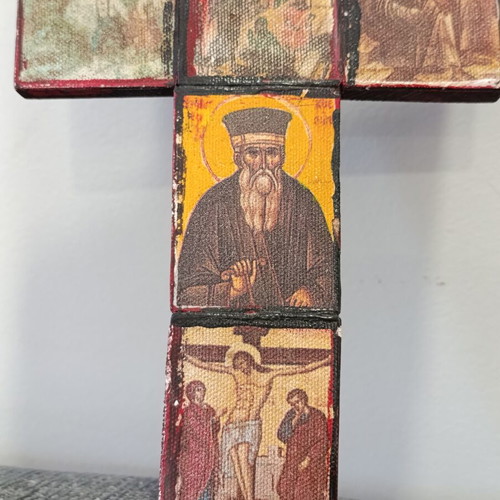 Old cross with silkscreen prints 23x12 cm used