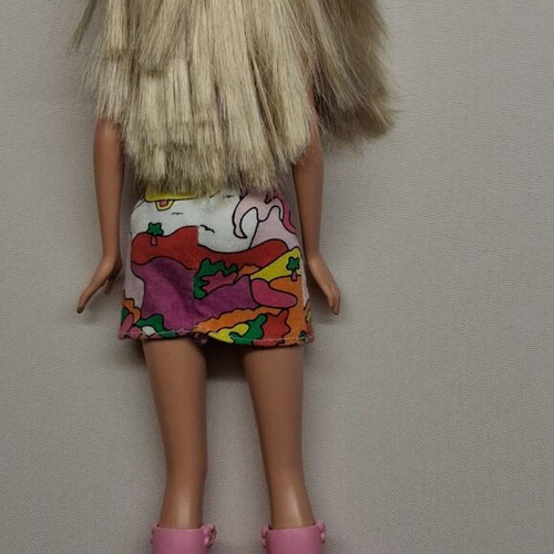 Sunshine Day Barbie from Barbie Boutique series, 2001 Mattel doll