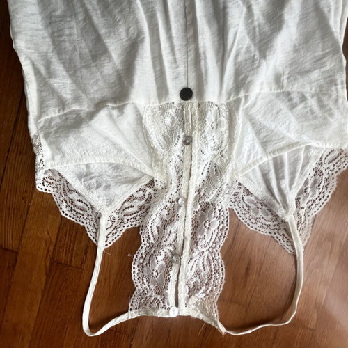 BSB women's top size S, cream