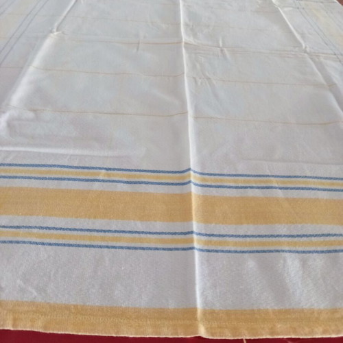 Handmade checkered kitchen tablecloth 117x111 cm like new