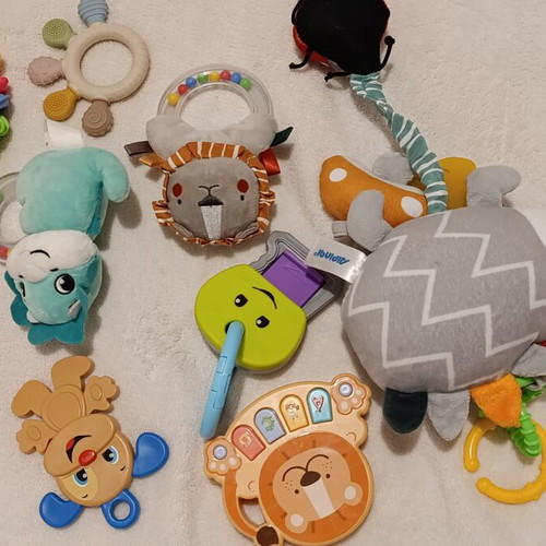 Baby teething toys like new, assorted set