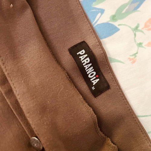 Paranoia olive summer shorts with buttons, size M