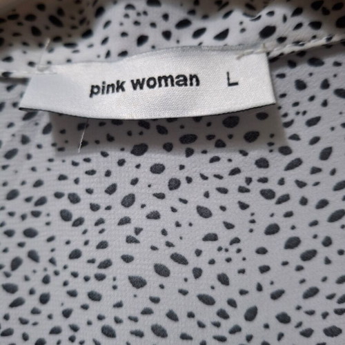 Pink Woman cropped shirt white with black polka dots like new, size Large