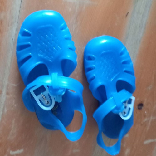 Buffalo children's beach shoes new, sizes 21/22, blue