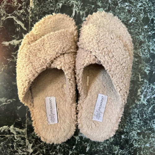 Primark slippers size 38/39