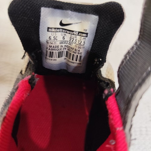 Nike baby shoes used, size 22.5