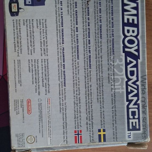 Gameboy Advance white used with link cable and box