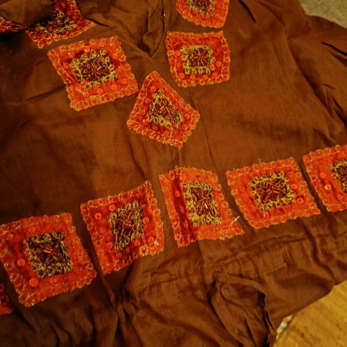 Mad Hat tunic size M/L like new, brown and orange with side cuts