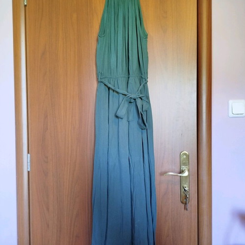 Midi dress halter neck green Trendyol used, size M