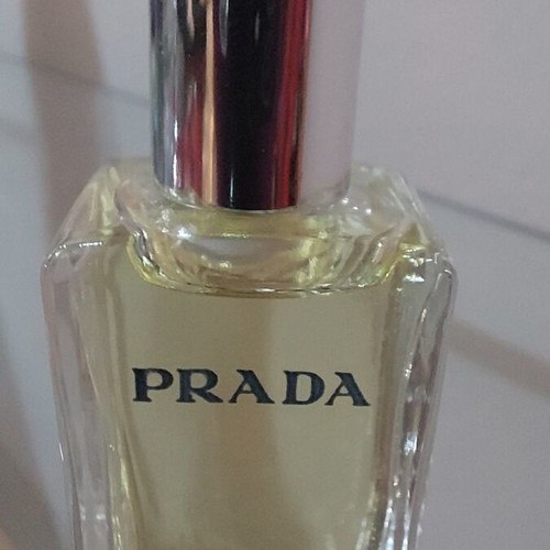Prada Infusion d'Iris Eau de Parfum mini 5 ml like new