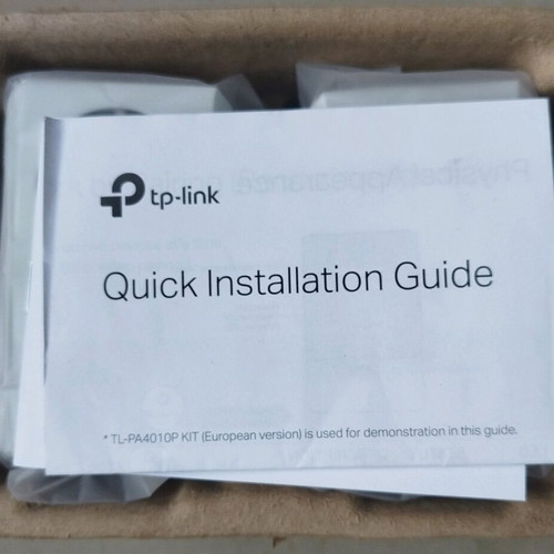 TP-Link TL-PA4010P AV600 Passthrough Powerline KIT like new
