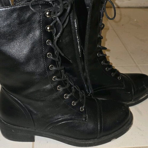 Migato black ankle boots size 39 like new