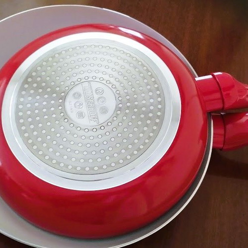 Kaiserhoff red cookware set 9 pieces, new ceramic coating