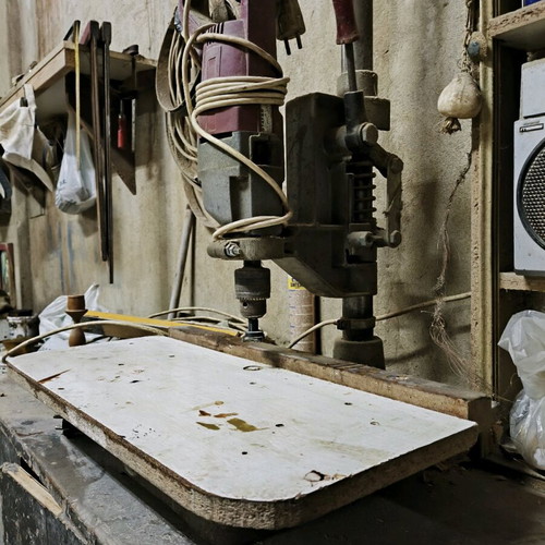 Hinge press like new