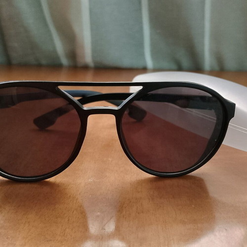 Black men's sunglasses, like new, never worn