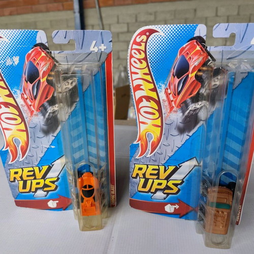 Hot Wheels Rev Ups magnetic toy cars set of 2 1/64 scale new
