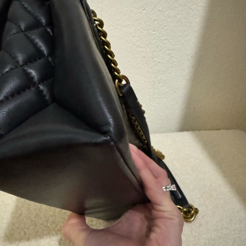 Kurt Geiger leather crossbody bag black like new