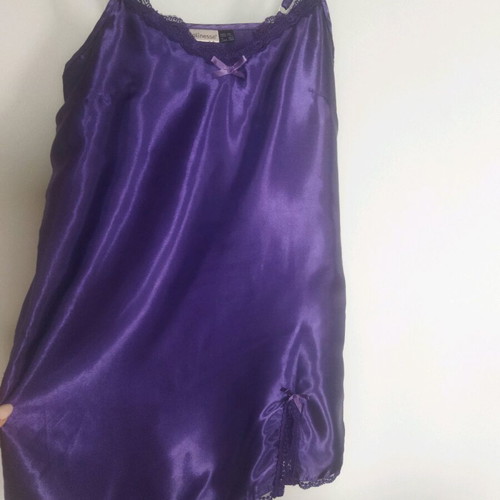 Satin nightdress like new, size S, purple