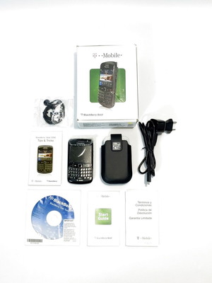BlackBerry Bold 9780 T-Mobile new with full accessories