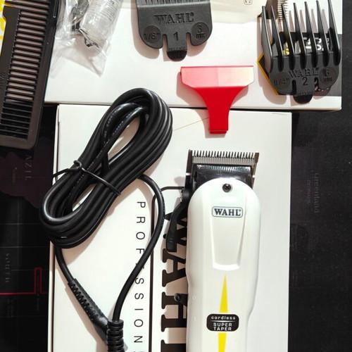 Wahl Professional Hair Clipper new, cordless Super Taper