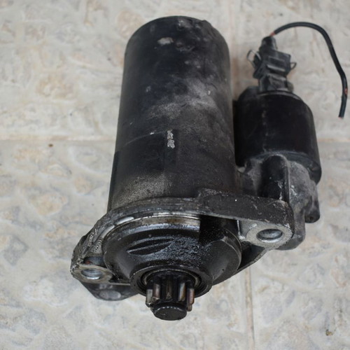 Starter motor for VW Golf 4, VW Bora, Audi A3, Seat, Skoda used