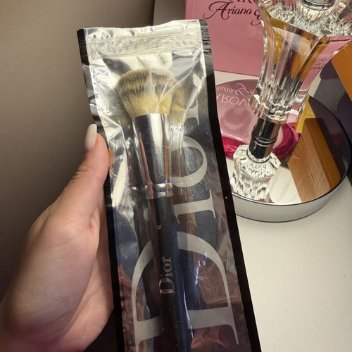 Dior makeup brush new, unused