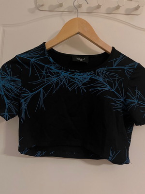 Sure crop top new with details, size XS, black and blue