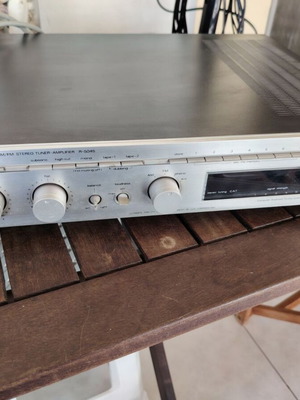 Luxman R-5045 radio amplifier like new