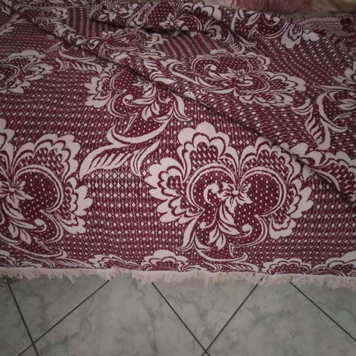Traditional Gianniotiko kilim like new, burgundy-white, double-sided