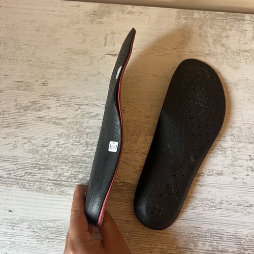 A To Z Greek women's insoles like new, sizes 38-39, green