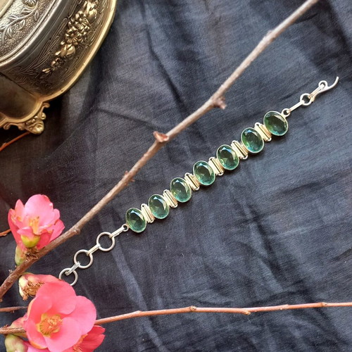 Silver bracelet with zirconia used
