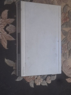 LG DVD player used, no power cable, works