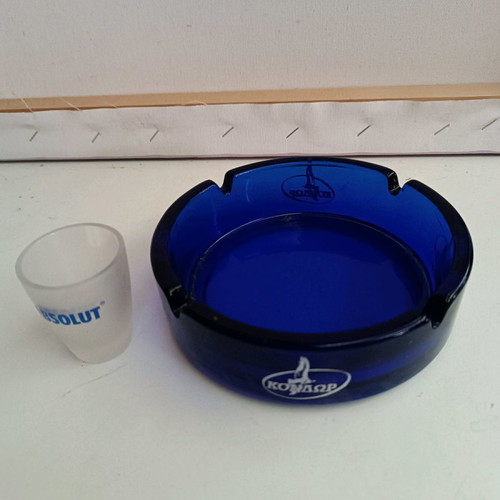 Glass ashtray Kondor used