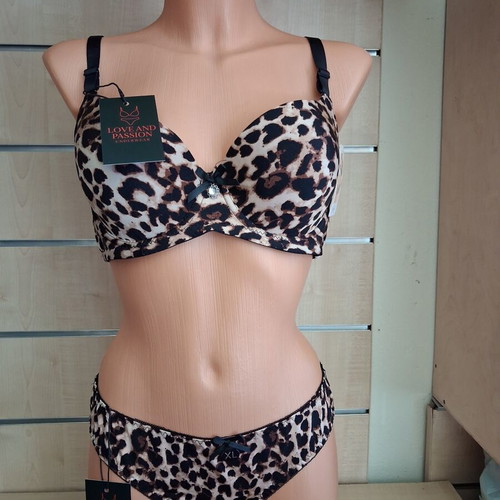 Leopard Lingerie Set padded bra and slip new