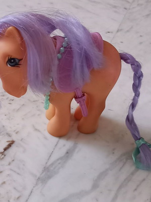 My Little Pony used pink