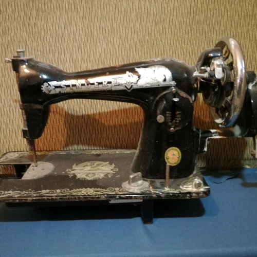 Singer antique sewing machine used