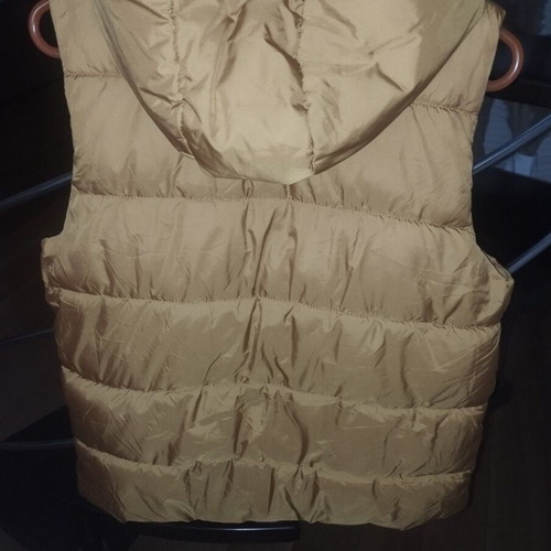 Zara lightweight waterproof vest with hood size 164 cm like new