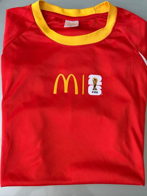 McDonald's тениска за Световното първенство 2026, размер M, нова