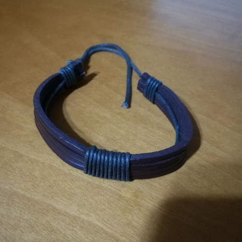 Bracelets used, assorted set