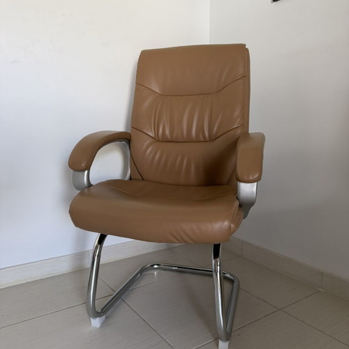 Office chair like new, ergonomic and comfortable