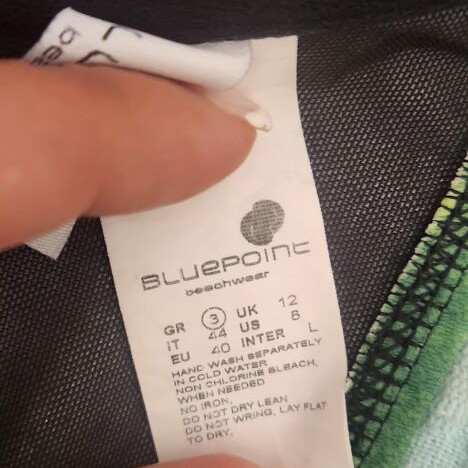 Bluepoint bikini used, black and green, top L bottom M