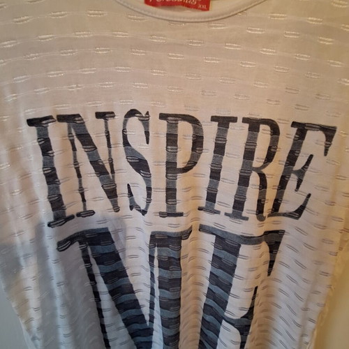 White blouse XXL like new, short sleeve, lightweight fabric