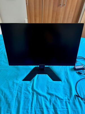 Gigabyte 27" M27Q 2K IPS gaming monitor σαν καινούργιο, 170Hz