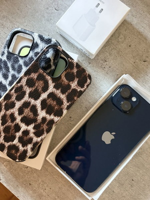 Apple iPhone 14 128GB blue with charger and protective case